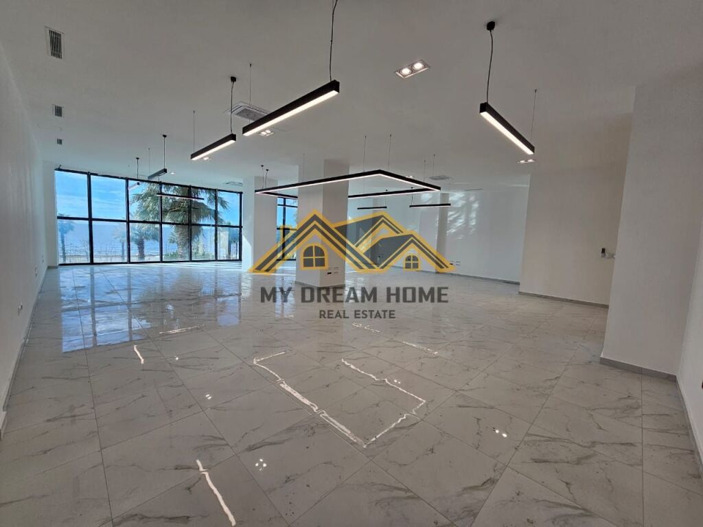 Commercial Space for Rent in the Vollga Area, Durres