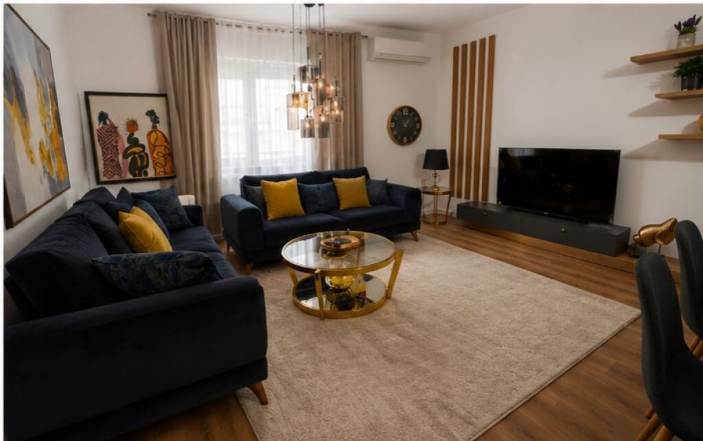 Komuna e Parisit, jepet me qera apartament 2+1 i arreduar.