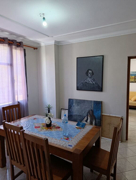 Qera | Apartament 2 + 1 | Rruga Naim Frashëri | 600 €/muaj