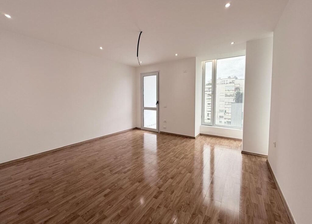 APARTMENT 2+1 FOR RENT AT ELBASAN STREET