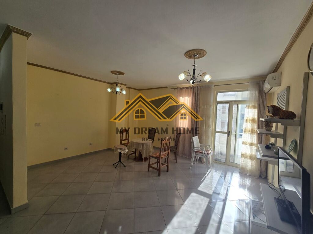 JEPET APARTAMENT 2+1+2 ME QIRA PRANE KAZAZIT