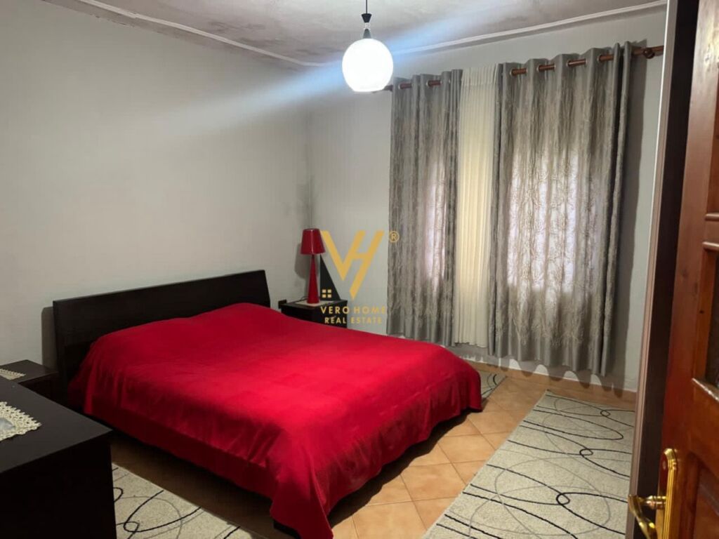 JEPET SHTEPI PRIVATE 2+1+OBORR ME QERA NE ALLIAS 50.000 LEKE