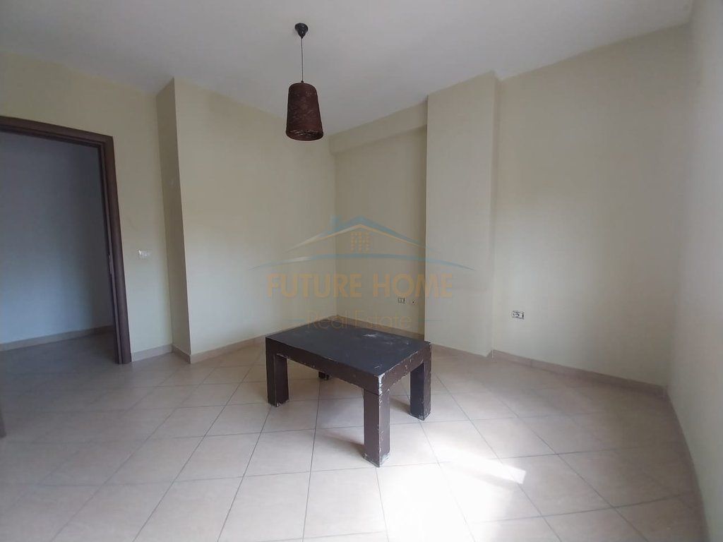 Qera, Apartament 2+1, Rruga Jordan Misja, Tiranë