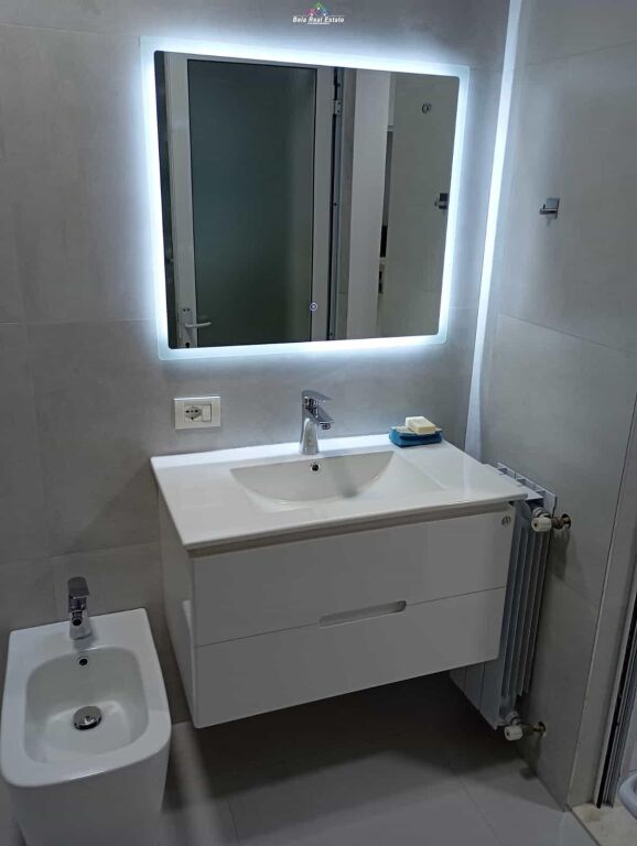 Apartament Me Qera 2+1 Tek Komuna E Parisit ( ID B2201904) Tirane