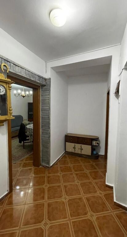 Apartament me qera 2+1- 📍Rruga Ferit Xhajko, prane Dispancerise