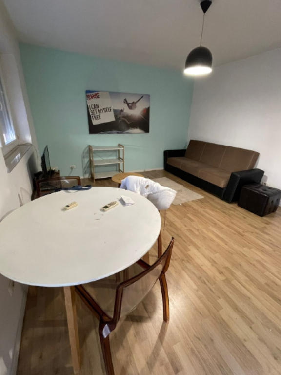 Apartment 1+1 for Rent near Rrugica e Salës