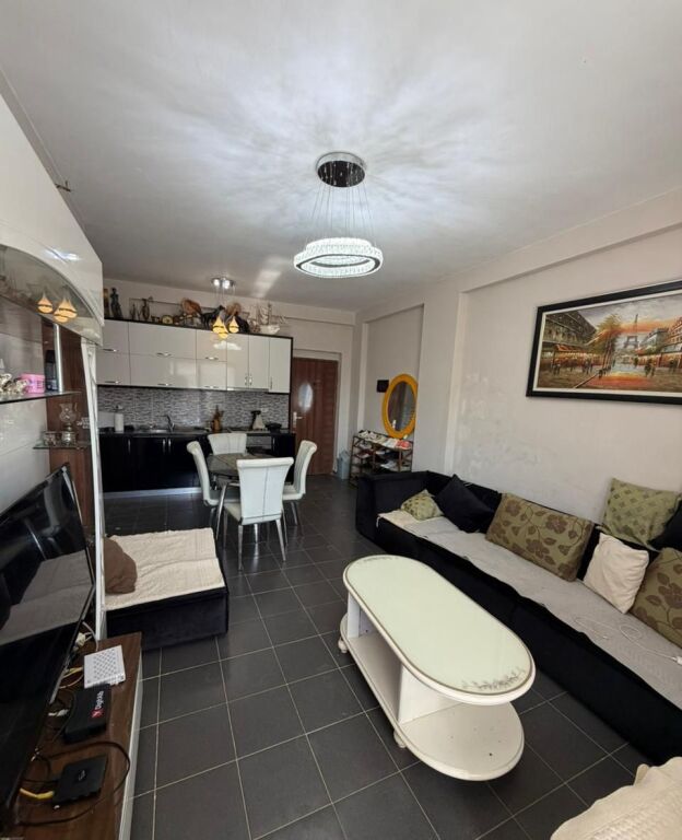 Shitje | Apartament 1 + 1 | Shkembi i Kavajes | 60000 €