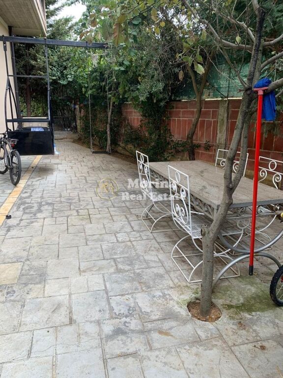 Qera | Vilë 3 + 1 | Shkozë | 3000 €/muaj