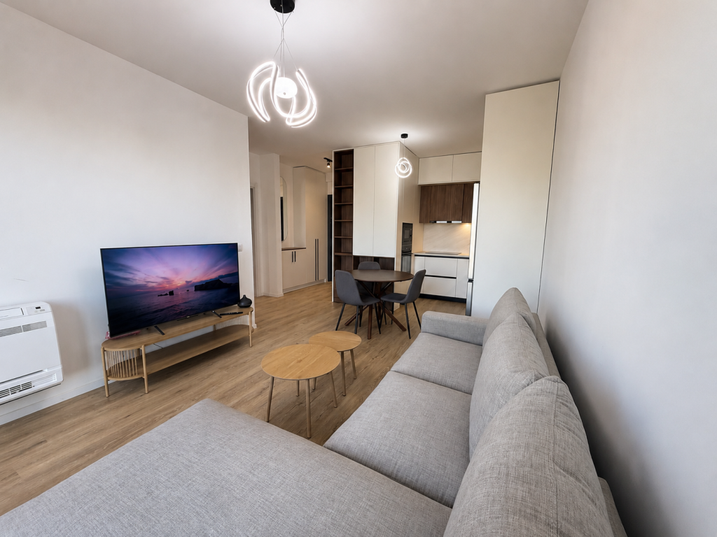 Tirane, affittasi appartamento 1+1+Balcone Piano 6, 60 m², 45.000 Lek (Accesso Tirana)