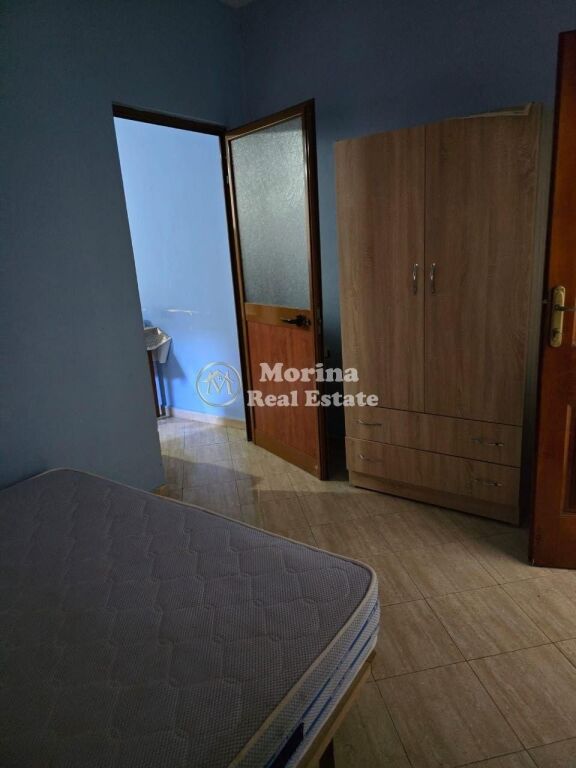Rent | Apartament 1 + 1 | Rruga 5 Maji | 250 €/month