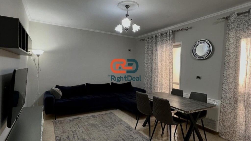 Tek Ish Tregu Elektrik, Jepet Me Qira Apartament 1+1, Totalisht I Mobiluar !!!