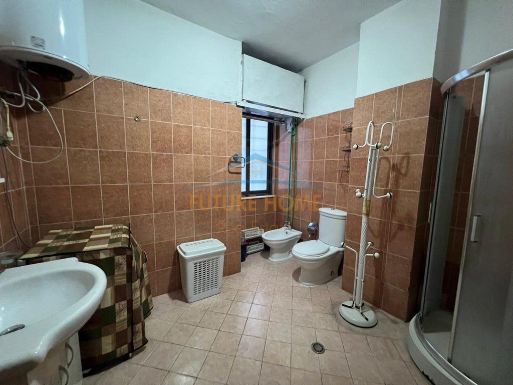 Apartament me qera 2+1 ne yzberisht