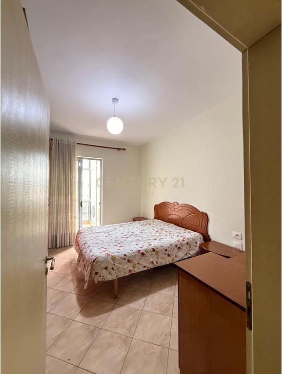 ALI DEMI, SELLING APARTMENT 1+1