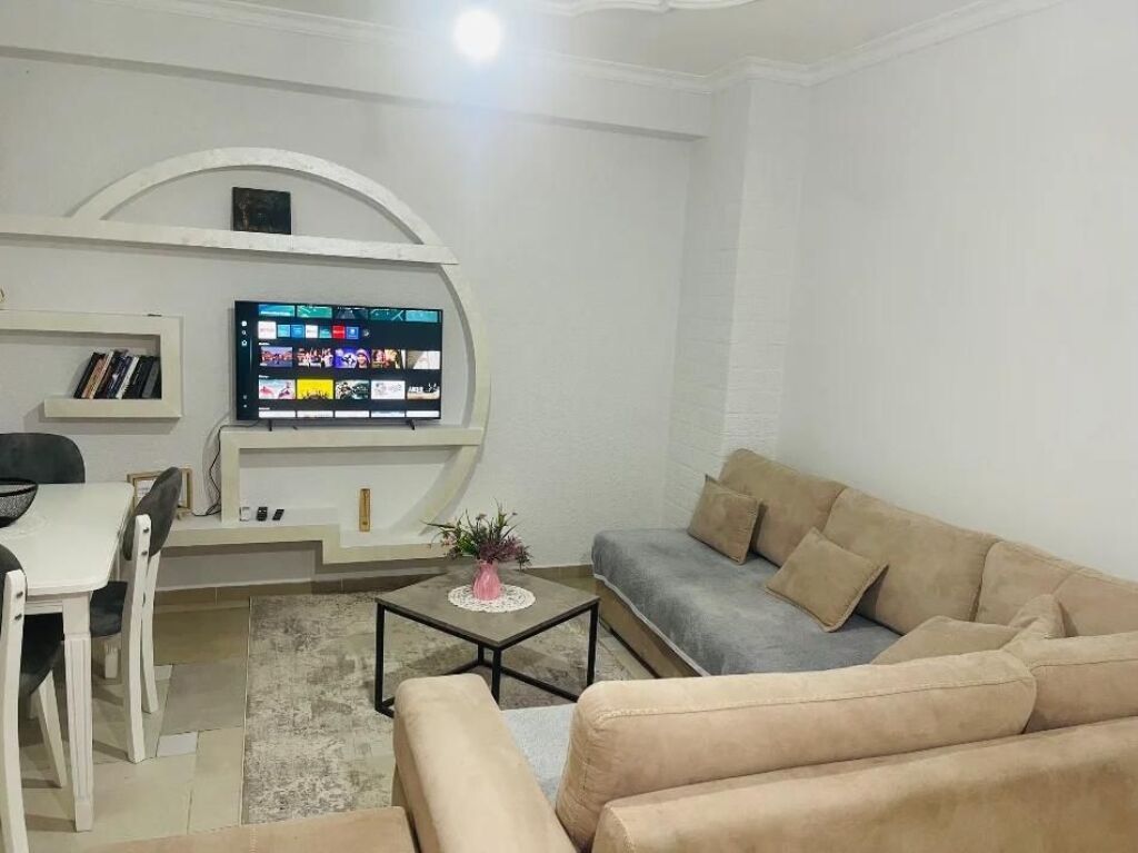 Apartament 2+1 me qira ne Astir Tirane