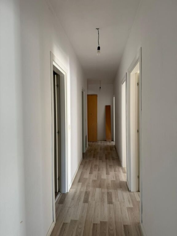 🏡 Shitet Apartament 3+1 – Ali Dem (“Darling”)