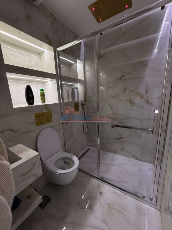 Garsoniere me qera tek 21 Dhjetori ne Tirane