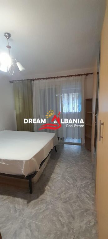 Apartament me qera 3+1 në zonën e Varrit të Bamit prane Kopshtit Cufo (ID 4239093)