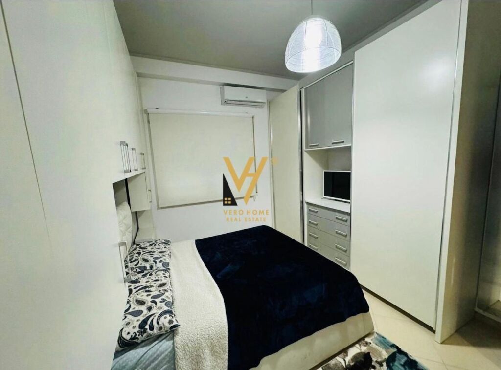 JEPET APARTAMENT 1+1 ME QIRA TE KODRA E DIELLIT 65.000 LEKE