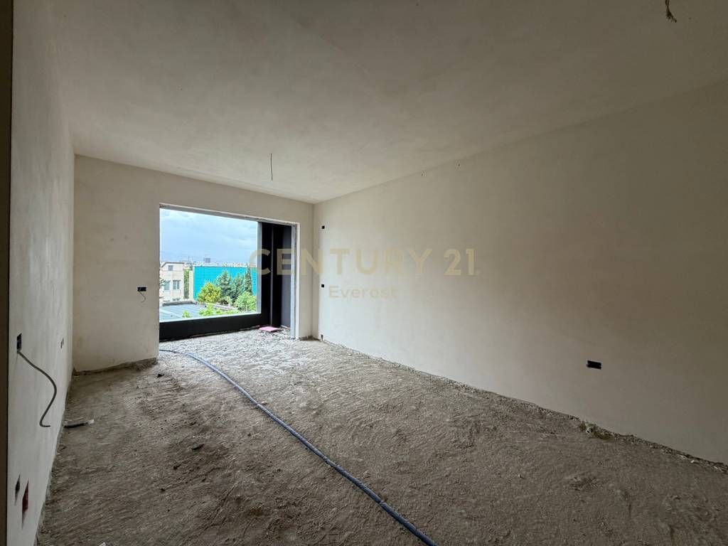 PASKUQAN, SELL APARTMENT 1+1 83,000 € Total Area  75m2