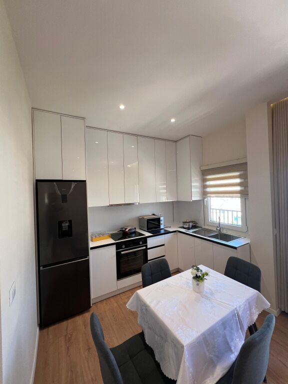 Apartament 1+1+P me qera