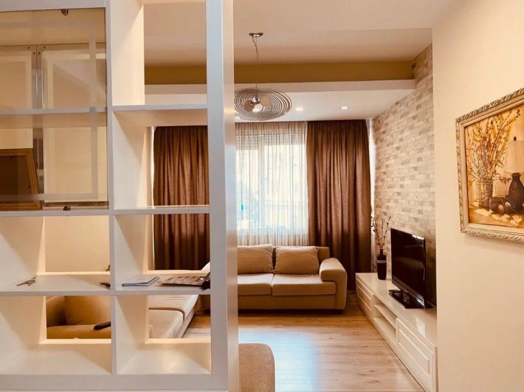 Apartament me qera - Materniteti i Ri