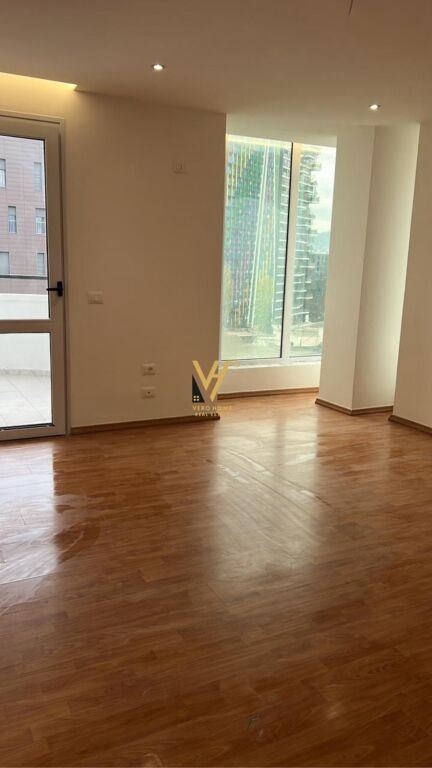 OFFICE 190 M2 FOR RENT AT AIR ALBANIA 2,000 EURO