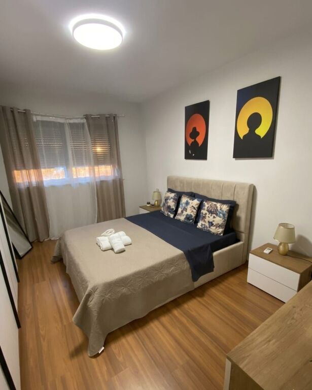 Luxury 2+1 apartment for rent at Mozaiku of Tirana, Zogu i Zi, Muhamet Gjollesha Street, Construction Engineering, Kavaja Street, 21 Dhjetori, Embassy Block, Durres Street, Mine Peza Street📍