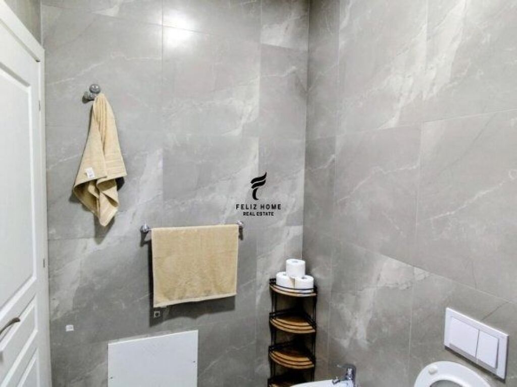 APARTAMENT ME QERA 1+1 KOMPLEKSI ASL 50.000 LEKE FH-74312