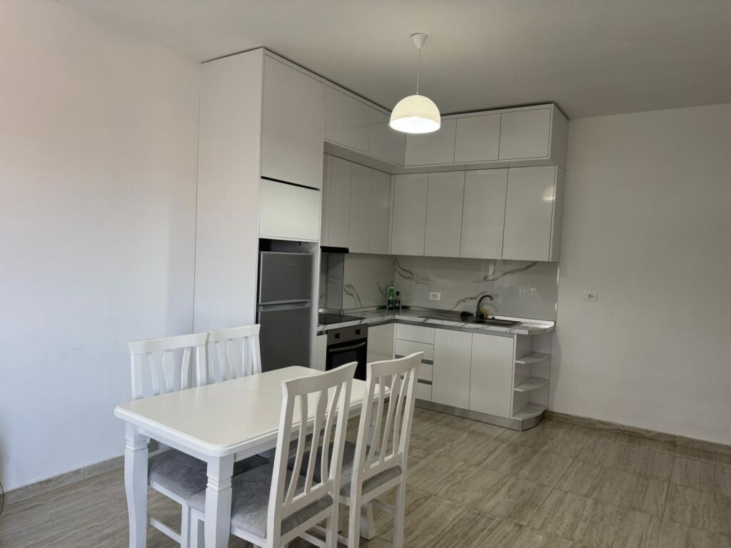Apartment for rent 1+1 - 📍Kamez , near (Lokal Bazza)