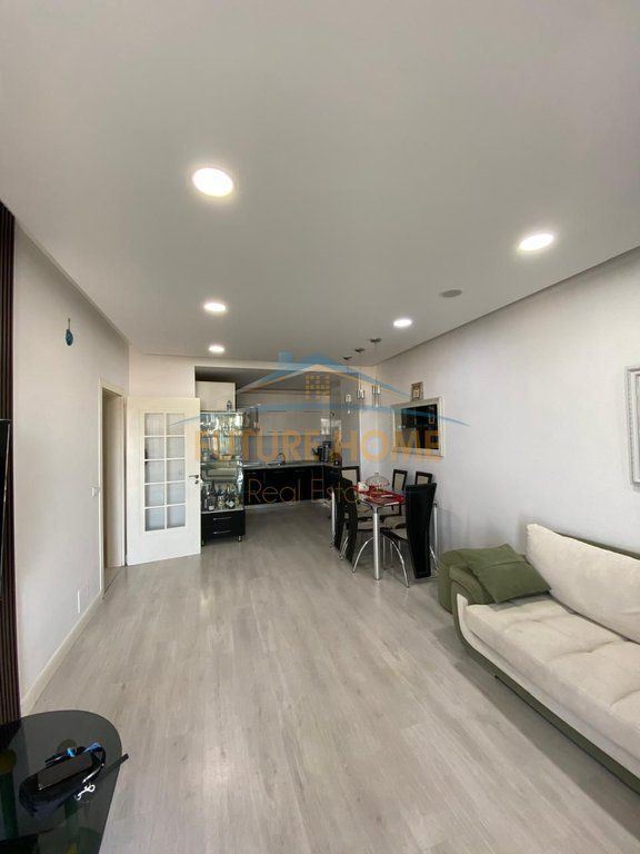 Rent, Apartment 1+1, Kamza Junction, Tirana.