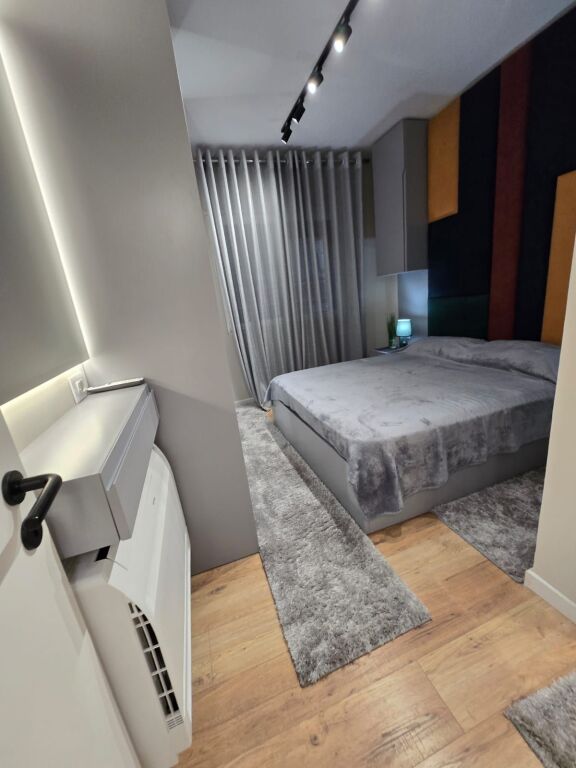 Apartament me Qira – Kopshti Botanik / Rezidenca Kurora! 100'000 ALL/Muaj