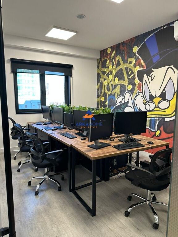 LOCALE UFFICIO IN AFFITTO 213M2 "EGLO, ASTIR" 1700 EURO