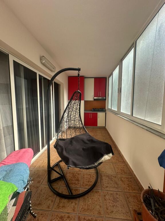 Jepet me qira apartament 2+1+2
