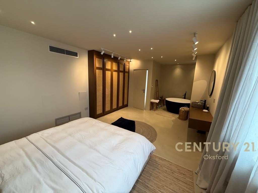 Japim me qira apartament modern+post parkimi pranë portit,Durrës! 1,500 € /Muaj Sip. Totale  120m2