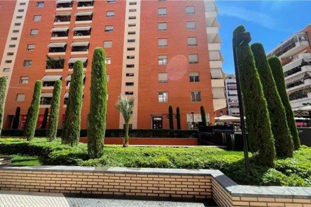 Apartament +1 per qira --Kompleksi Delijorgji