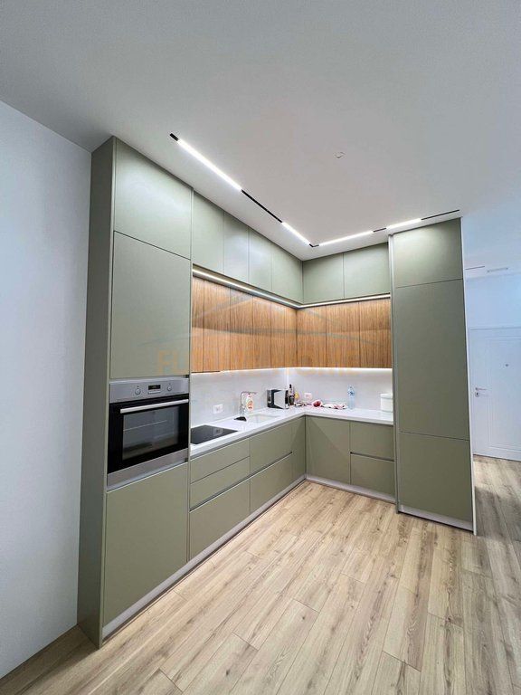 Qera, Apartament 2+1+2+Post Parkimi, Kopshti Botanik,Tiranë