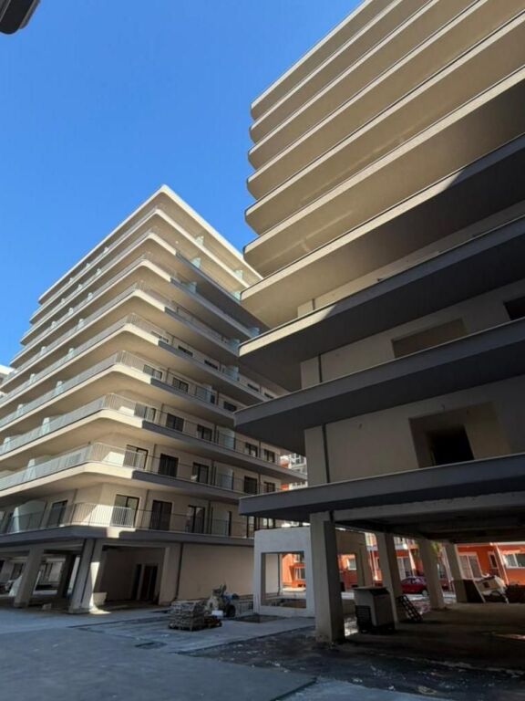 ‼️ Okazion – 1100€/m² ‼️  🏡 Apartament 2+1+Lavanteri tek Holiday Inn, Shëngjin