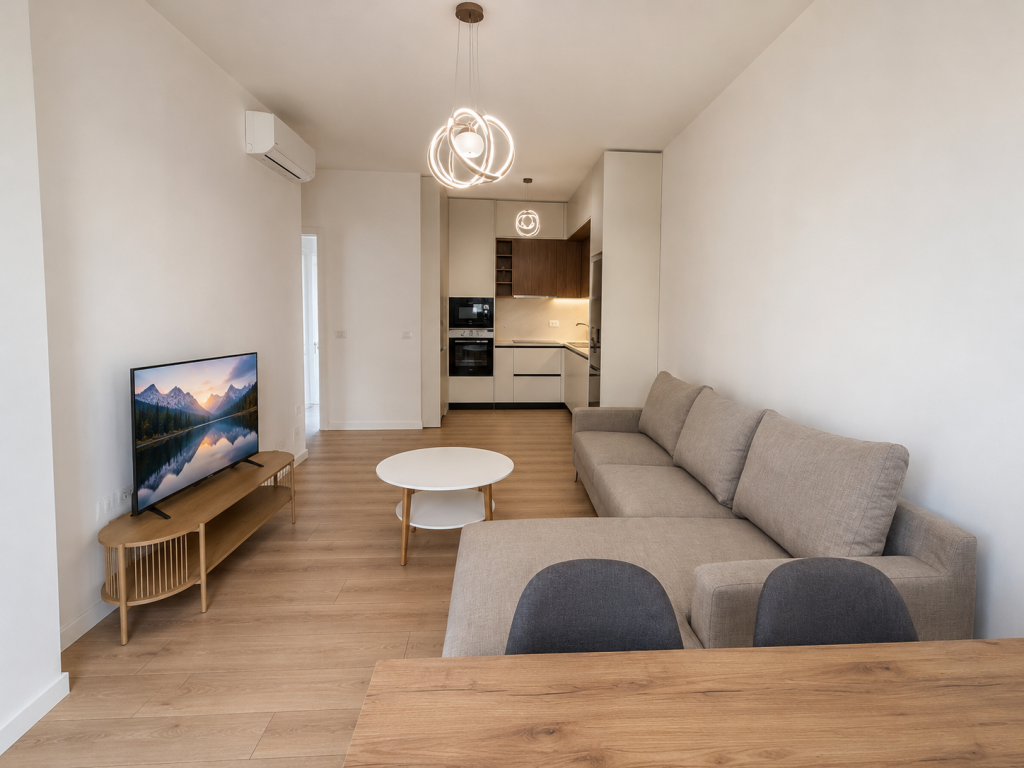 Tirane, jap me qera apartament 2+1+2 tualete+ Ballkon Kati 6, 90 m², 45.000 Lekë (Univers City)