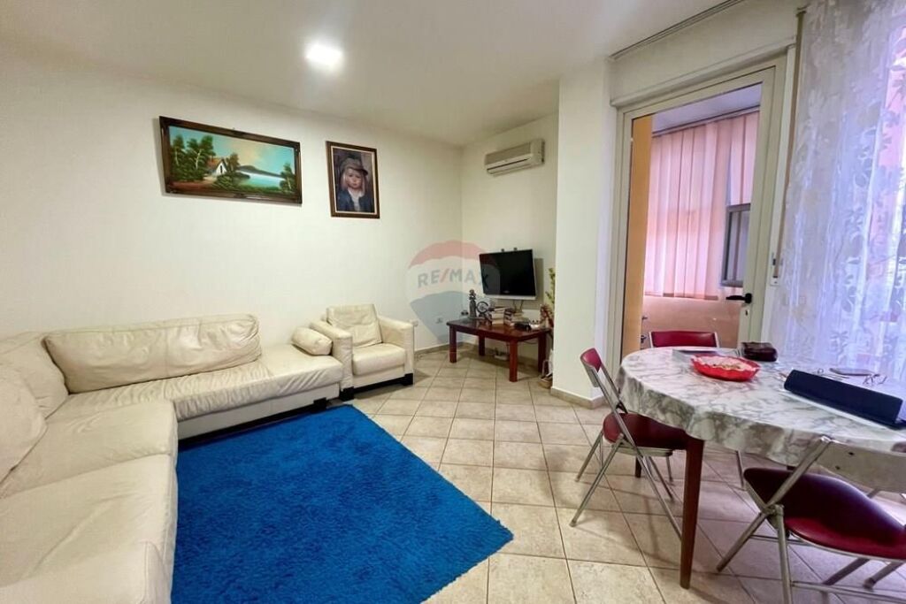 Apartament 2+1 pranë Nobis!