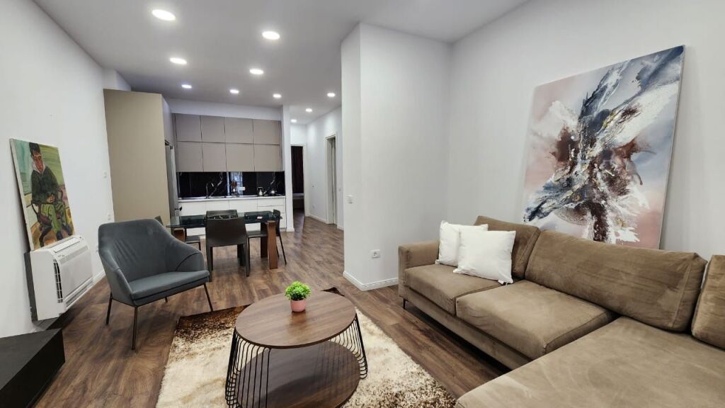 Apartament 2+1 per shitje ne Kompleksin Delijorgji
