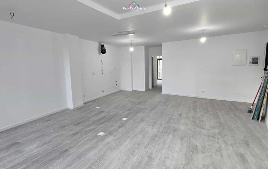 Office For Rent At Lake View Residence (ID BZ2963) Tirane