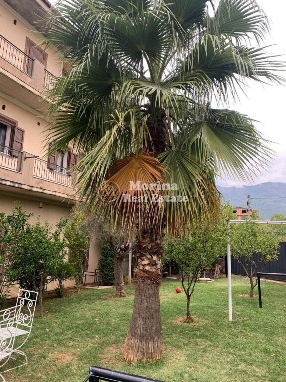 Qera | Vilë 3 + 1 | Shkozë | 3000 €/muaj