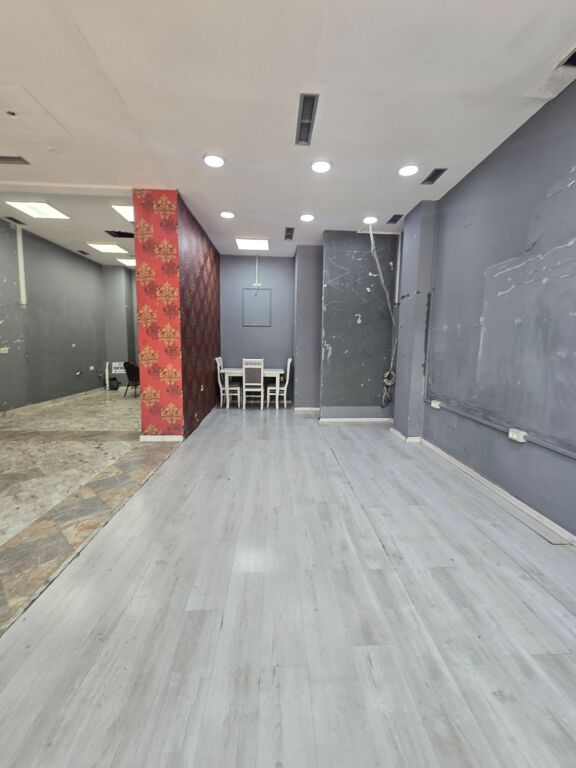 Shop for rent floor 0
