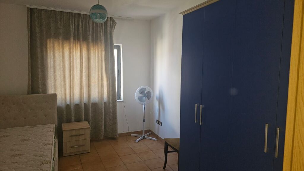 Rent | Apartament 2 + 1 | 21 Dhjetori | 550 €/month