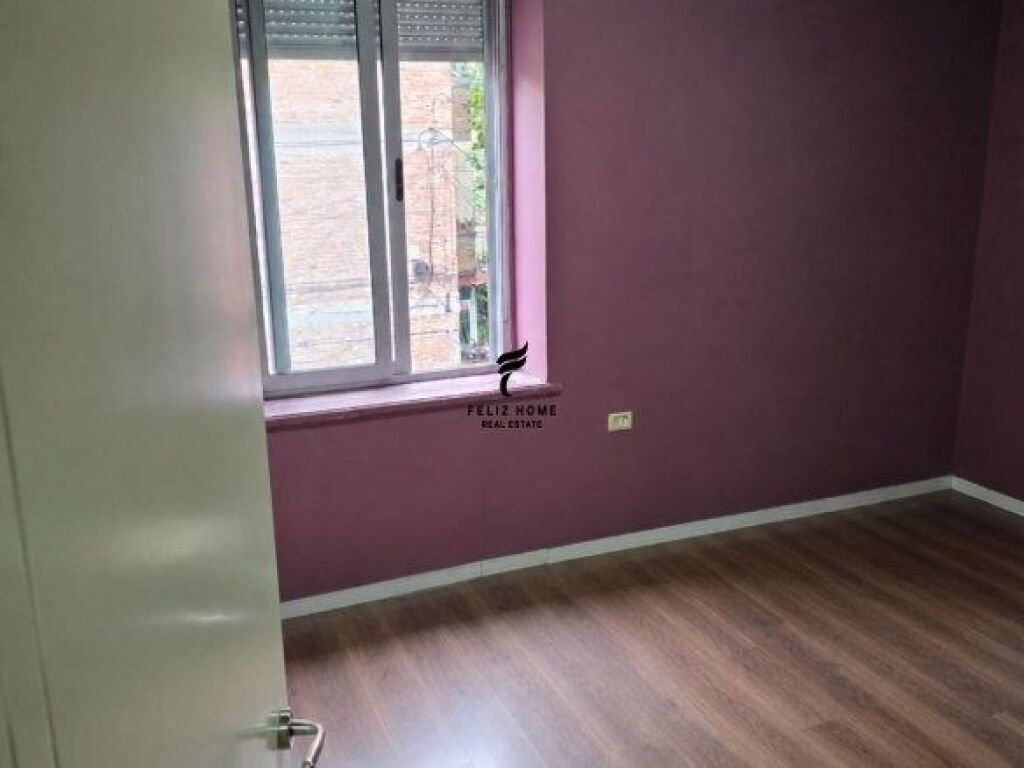 OFFICE FOR RENT 75 M2 VASIL SHANTO 55,000 LEKE FH-74290