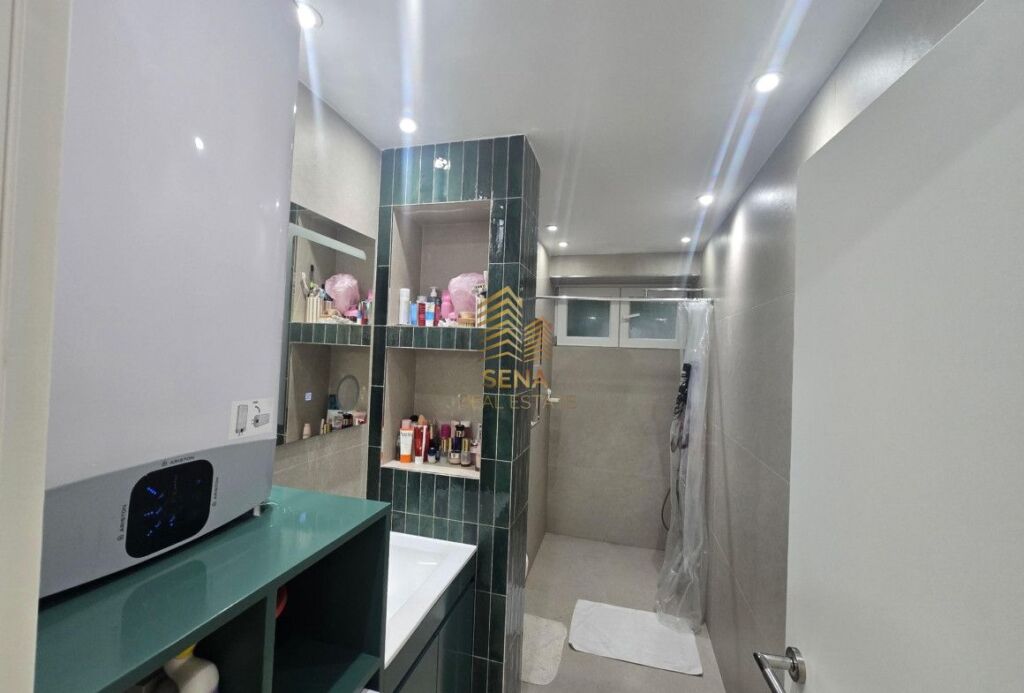 Shitet, Apartament 2+1+blk, Brryl, 220,000 Euro