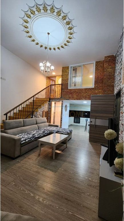 Rent, Duplex 2+1, Fresku , Tirana