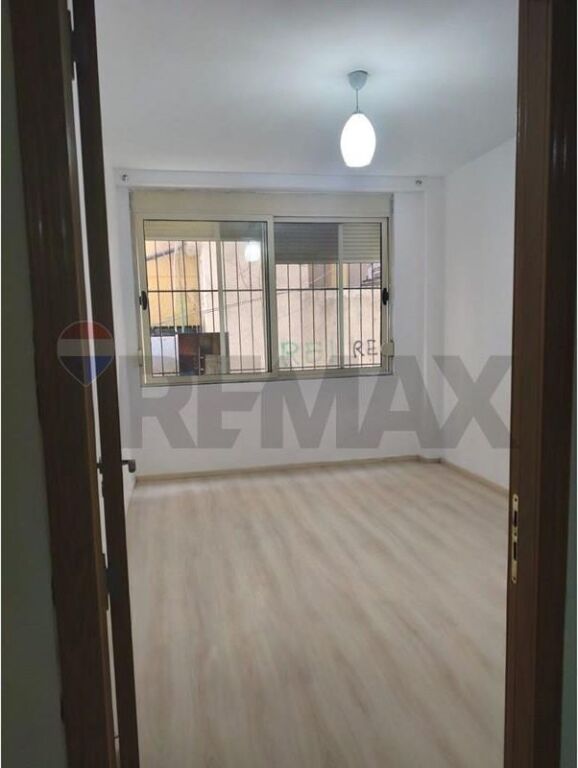 Apartament 2+1 ne shitje, Rruga 5 Maji