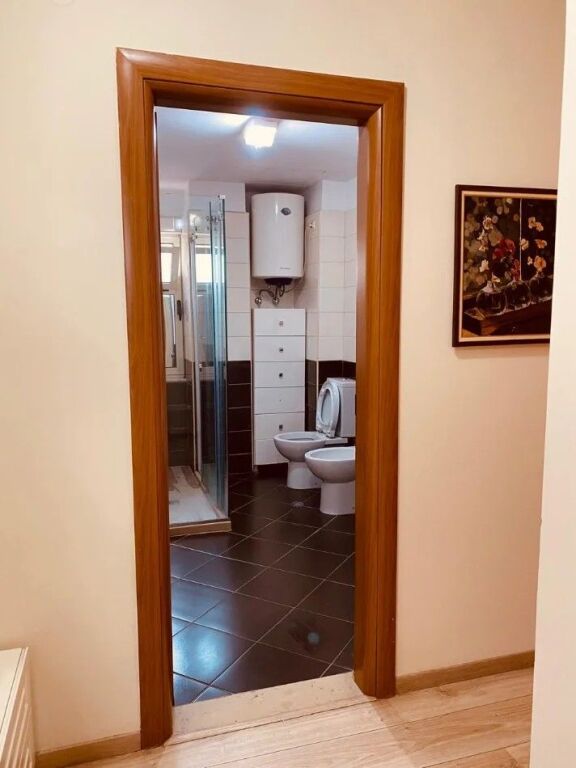 Apartament me qera - Materniteti i Ri