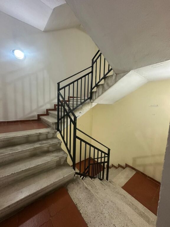 Jepet me qira apartament 2+1+2
